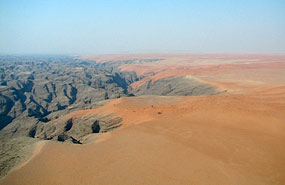 Kuiseb Canyon (dunkler Schieferfelsen)